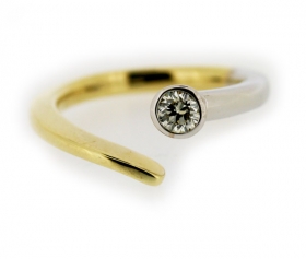 Ring, 585 Weiß/Gelbgold, 0,20ct